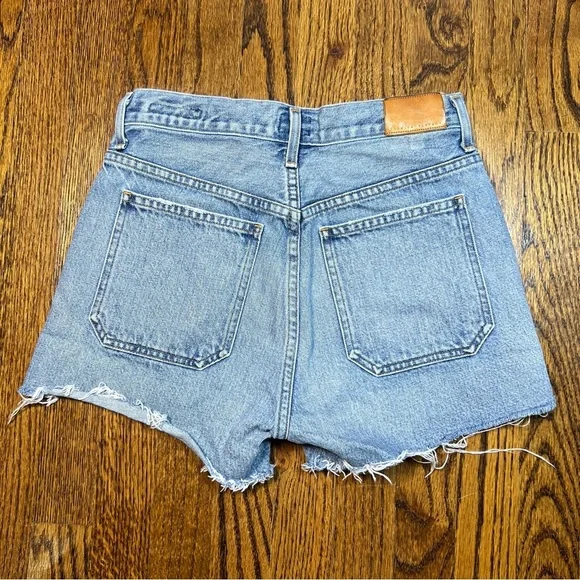 Citizens of Humanity Shorts Kamila Patch Pockets in excellent condition size 25 - Picture 3 of 9